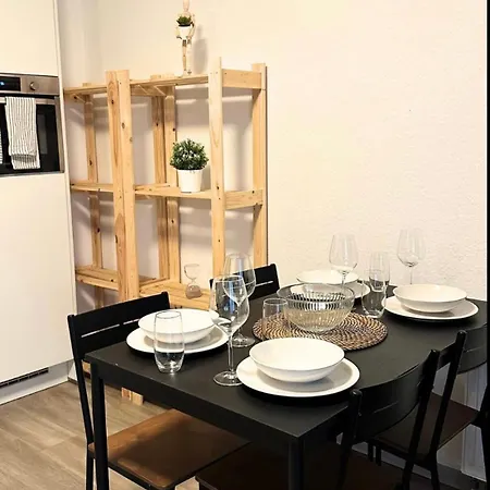 Modern - Location Apartment *